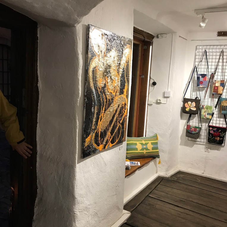 6B368173-F033-450C-BB86-4C724D467439